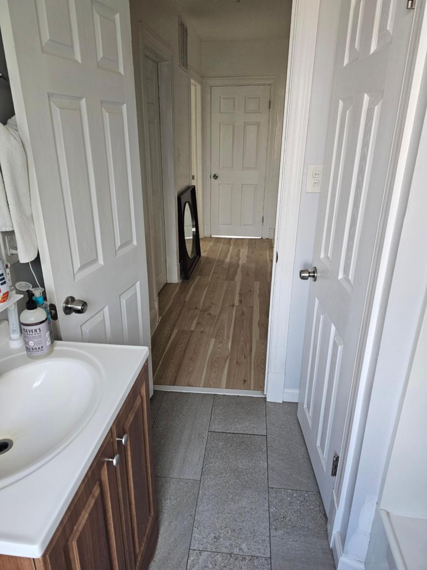 Small Cozy Room, Shared Bathroom Baltimore Bagian luar foto